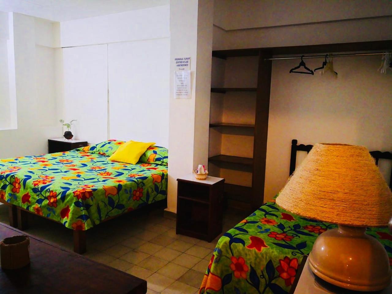 Hotel Zocalo Abuelos أكابولكو المظهر الخارجي الصورة