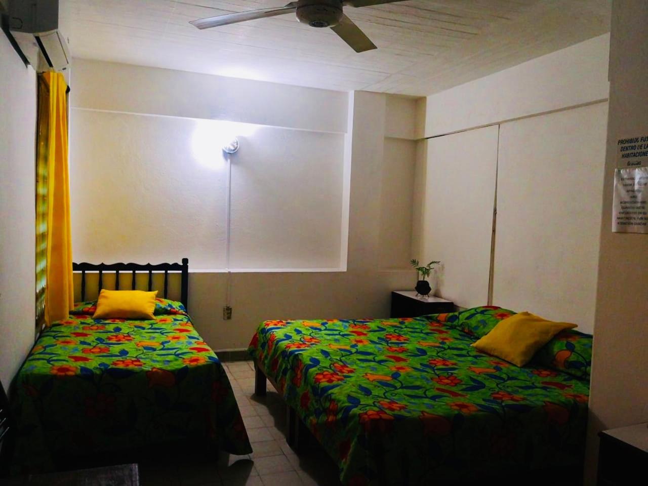 Hotel Zocalo Abuelos أكابولكو المظهر الخارجي الصورة